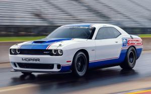 Dodge Challenger Drag Pak by Mopar 2020 года